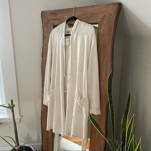 NWT Aerie Fleece Robe in Heather Frost (SZ L/XL)